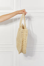 Load image into Gallery viewer, Justin Taylor Beach Date Straw Rattan Handbag in Ivory